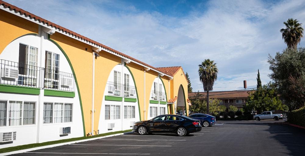 Granada Inn Santa Clara Exterior photo